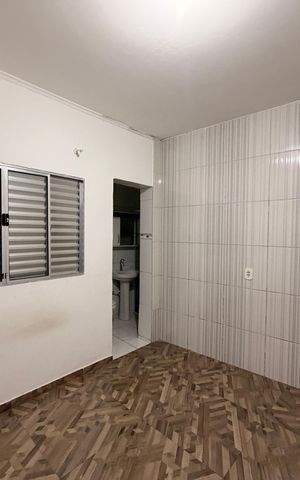 Casa à venda com 192m², 2 quartos e 2 vagasSuíte 2
