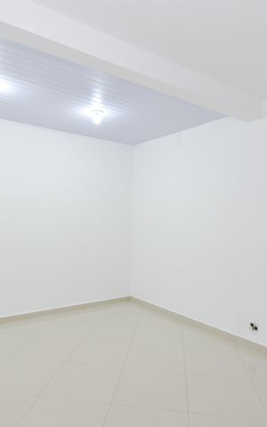 Casa para alugar com 45m², 2 quartos e 1 vagaSala
