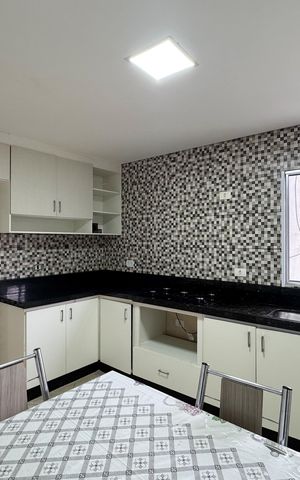 Casa para alugar com 220m², 3 quartos e 1 vagaCozinha 