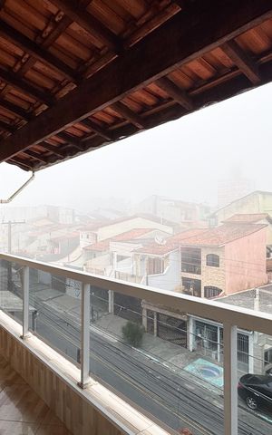 Casa para alugar com 220m², 3 quartos e 1 vagaSacada - Quarto 3