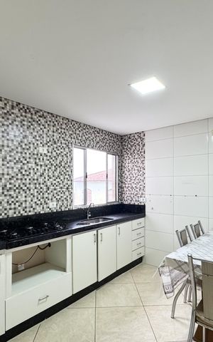 Casa para alugar com 220m², 3 quartos e 1 vagaCozinha 