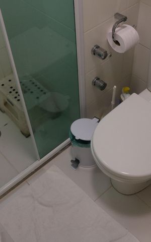 Apartamento à venda com 200m², 4 quartos e 4 vagasBanheiro 3