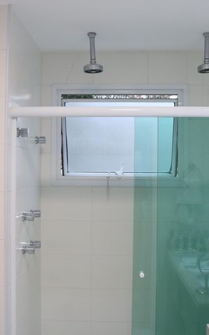 Apartamento à venda com 200m², 4 quartos e 4 vagasBanheiro 2