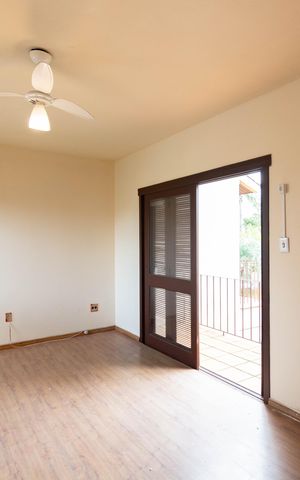 Casa para alugar com 365m², 3 quartos e 2 vagas Casa para alugar com 365m², 3 quartos e 2 vagasQuarto