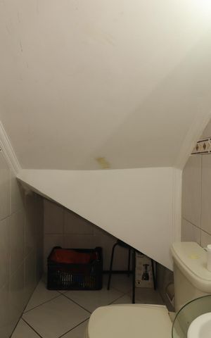 Casa à venda com 120m², 3 quartos e 2 vagasLavabo