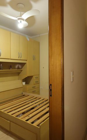 Casa à venda com 120m², 3 quartos e 2 vagasCorredor