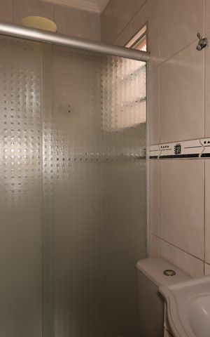 Casa à venda com 120m², 3 quartos e 2 vagasBanheiro da Suíte 2