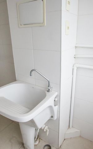 Apartamento à venda com 70m², 3 quartos e 1 vagaÁrea de Serviço