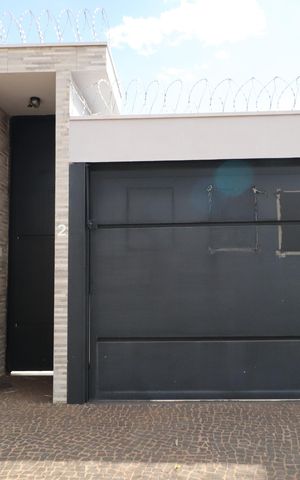 Casa para alugar com 150m², 3 quartos e 1 vagaFachada