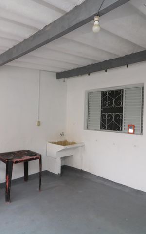 Casa para alugar com 70m², 2 quartos e sem vagaÁrea de Serviço