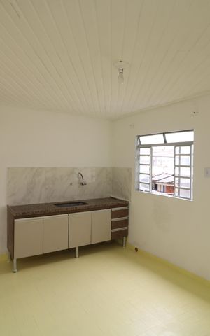Casa para alugar com 70m², 2 quartos e sem vagaCozinha