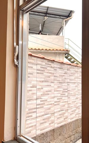 Casa para alugar com 55m², 1 quarto e sem vaga Casa para alugar com 55m², 1 quarto e sem vagaSala