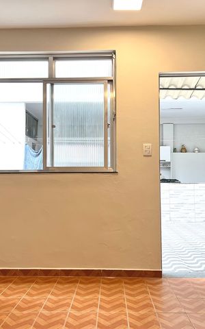Casa para alugar com 55m², 1 quarto e sem vaga Casa para alugar com 55m², 1 quarto e sem vagaSala