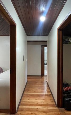 Casa à venda com 110m², 5 quartos e 4 vagas