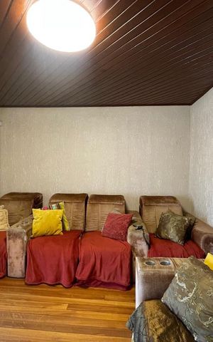 Casa à venda com 110m², 5 quartos e 4 vagas