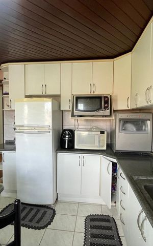 Casa à venda com 110m², 5 quartos e 4 vagas