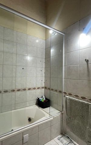 Casa à venda com 110m², 5 quartos e 4 vagas