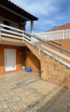 Casa à venda com 110m², 5 quartos e 4 vagas