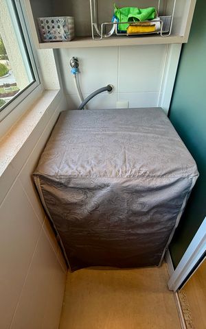 Apartamento à venda com 35m², 1 quarto e 1 vaga Apartamento à venda com 35m², 1 quarto e 1 vagaÁrea de Serviço