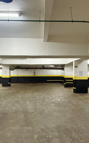 Apartamento à venda com 35m², 1 quarto e 1 vaga Apartamento à venda com 35m², 1 quarto e 1 vagaGaragem