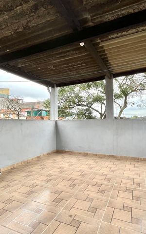 Casa para alugar com 50m², 1 quarto e sem vaga Casa para alugar com 50m², 1 quarto e sem vagaVaranda