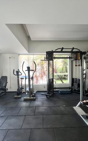 Apartamento para alugar com 82m², 3 quartos e 2 vagas Apartamento para alugar com 82m², 3 quartos e 2 vagasÁrea comum - Academia