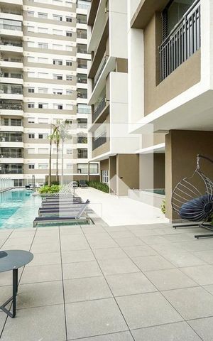 Apartamento à venda com 80m², 2 quartos e 1 vaga Apartamento à venda com 80m², 2 quartos e 1 vagaCondomínio
