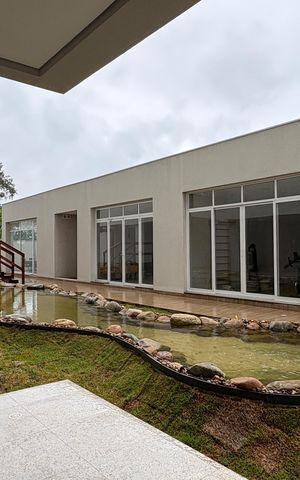 Apartamento para alugar com 71m², 2 quartos e 2 vagas Apartamento para alugar com 71m², 2 quartos e 2 vagasLago