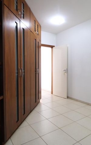 Casa para alugar com 900m², 4 quartos e 5 vagasQuarto 3 - Suíte