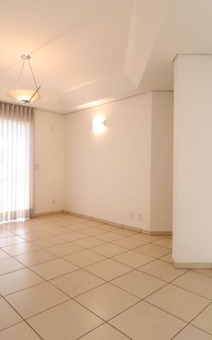 Casa para alugar com 900m², 4 quartos e 5 vagasSala 2