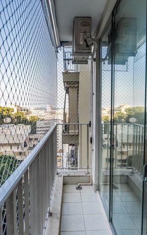Apartamento para alugar com 125m², 4 quartos e 2 vagas Apartamento para alugar com 125m², 4 quartos e 2 vagasVaranda