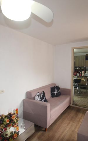 Casa à venda com 184m², 3 quartos e 3 vagasCasa 2 - Sala