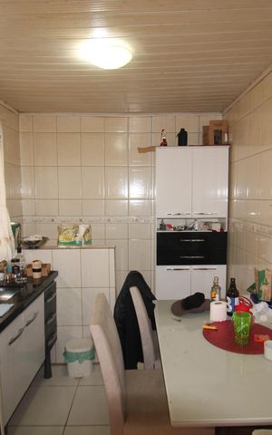 Casa à venda com 184m², 3 quartos e 3 vagasCasa 1 - Cozinha