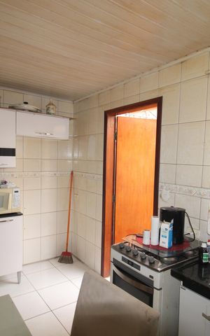 Casa à venda com 184m², 3 quartos e 3 vagasCasa 1 - Cozinha