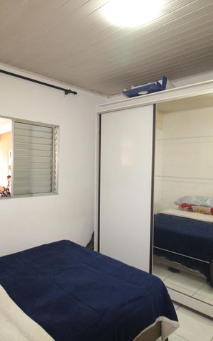 Casa à venda com 184m², 3 quartos e 3 vagasCasa 1 - Quarto 1