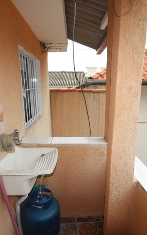 Casa à venda com 184m², 3 quartos e 3 vagasÁrea de Serviço 2