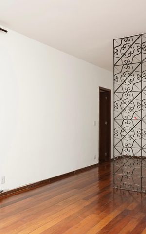 Apartamento à venda com 145m², 4 quartos e 2 vagas