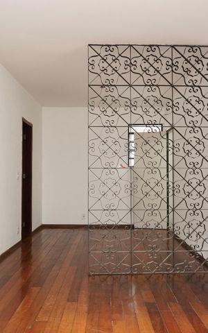 Apartamento à venda com 145m², 4 quartos e 2 vagas