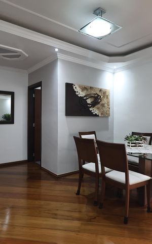 Apartamento à venda com 127m², 3 quartos e 2 vagas Apartamento à venda com 127m², 3 quartos e 2 vagasSala