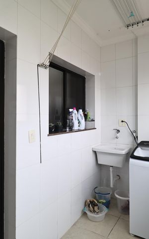 Apartamento à venda com 127m², 3 quartos e 2 vagas Apartamento à venda com 127m², 3 quartos e 2 vagasLavanderia