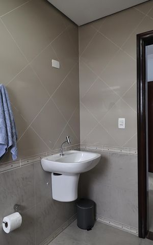 Apartamento à venda com 127m², 3 quartos e 2 vagas Apartamento à venda com 127m², 3 quartos e 2 vagasBanheiro