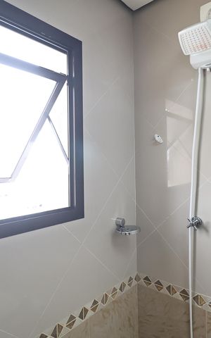 Apartamento à venda com 127m², 3 quartos e 2 vagas Apartamento à venda com 127m², 3 quartos e 2 vagasBanheiro da Suíte