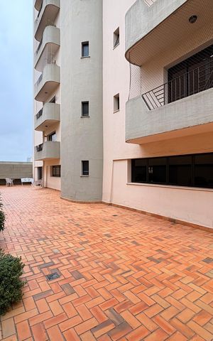 Apartamento à venda com 127m², 3 quartos e 2 vagas Apartamento à venda com 127m², 3 quartos e 2 vagasÁrea comum