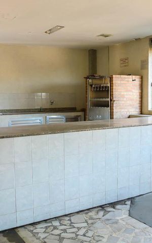 Apartamento à venda com 98m², 3 quartos e 1 vaga Apartamento à venda com 98m², 3 quartos e 1 vagaÁrea comum - Churrasqueira