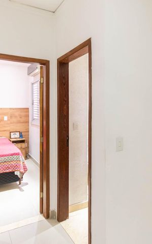 Casa à venda com 140m², 4 quartos e 1 vagaCorredor 2º andar