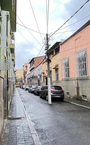 Casa à venda com 140m², 4 quartos e 1 vaga Casa à venda com 140m², 4 quartos e 1 vagaVila