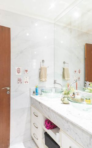 Casa à venda com 140m², 4 quartos e 1 vagaBanheiro Closet Suíte 1