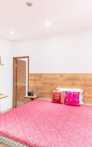 Casa à venda com 140m², 4 quartos e 1 vagaSuíte 1