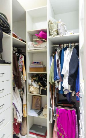 Casa à venda com 140m², 4 quartos e 1 vagaCloset Suíte 1