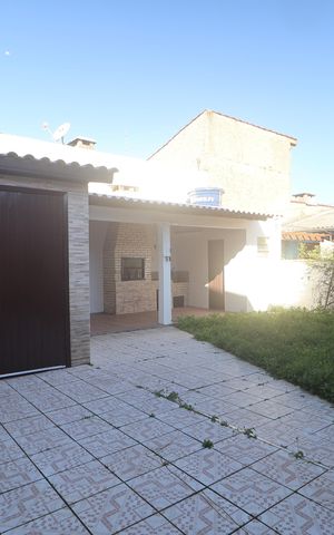 Casa para alugar com 120m², 2 quartos e 2 vagasQuintal